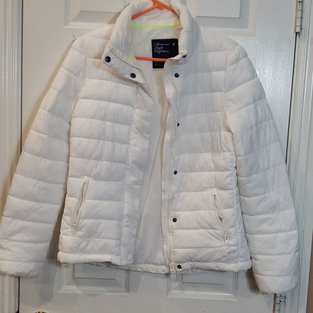 American Eagle Outfitters Puffer Jacket, White, Size Medium